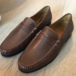 Brown leather loafer NEW